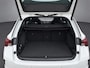 Skoda Octavia Combi 1.4 TSI RS iV PHEV 245pk DSG Business · Trekhaak inklap · Panoramadak · Camera · Head-Up Display · Dodehoeksensor · Keyless · Matrix LED ·