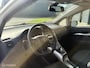 Toyota Auris 1.8 Full Hybrid Executive Business | Hybrid | 01/2012 | 306.540 km | Wit