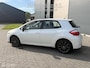 Toyota Auris 1.8 Full Hybrid Executive Business | Hybrid | 01/2012 | 306.540 km | Wit
