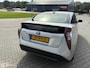 Toyota Prius 1.8 Dynamic | Hybrid | HUD | Navigatie | Lane Keeping | Stoelverwarming