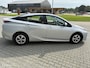 Toyota Prius 1.8 Dynamic | Hybrid | HUD | Navigatie | Lane Keeping | Stoelverwarming