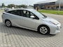 Toyota Prius 1.8 Dynamic | Hybrid | HUD | Navigatie | Lane Keeping | Stoelverwarming