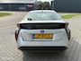 Toyota Prius 1.8 Dynamic | Hybrid | HUD | Navigatie | Lane Keeping | Stoelverwarming