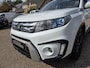 Suzuki Vitara 1.6 High Executive Automaat | Parelmoer / Panorama / Trekhaak / Outdoor pack | 1e Eigenaar / Zéér mooi!