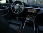 Audi Q8 Sportback e-tron 55 quattro S Edition 115 kWh 408pk | Panoramadak | 360 Camera | Luchtvering | Adaptive Cruise | Memory Seat | Stoel + Stuurverwarming | Keyless Entry | Elektr. Verst. Stuur |
