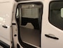 Toyota PROACE CITY Electric Navigator LONG 50 kWh - DIRECT UITVOORRAAD LEVERBAAR - 3 FASE LADEN - SNELWEG LAADMOGELIJKHEID - NAVIGATIE - EXTRA LANGE LAADRUIMTE - APPLE CARPLAY/ANDROID AUTO - PARKEERSENSOREN ACHTER - SCHUIF DEUR RECHTS - 3 ZITS UITVOERING - 2 LAADKABELS - RUITEN IN ACHTERDEUREN - 16 INCH WIELEN MET BRIDGESTONE BANDEN