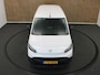 Toyota PROACE CITY Electric Navigator LONG 50 kWh - DIRECT UITVOORRAAD LEVERBAAR - 3 FASE LADEN - SNELWEG LAADMOGELIJKHEID - NAVIGATIE - EXTRA LANGE LAADRUIMTE - APPLE CARPLAY/ANDROID AUTO - PARKEERSENSOREN ACHTER - SCHUIF DEUR RECHTS - 3 ZITS UITVOERING - 2 LAADKABELS - RUITEN IN ACHTERDEUREN - 16 INCH WIELEN MET BRIDGESTONE BANDEN