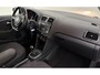 Volkswagen Polo 1.2 TSI Comfortline Business R Lage km stand! APK, onderhoud,Parkeersensoren.