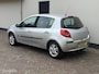 Renault Clio 1.2-16V |airco | cruise | boekjes | apk !
