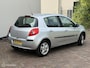 Renault Clio 1.2-16V |airco | cruise | boekjes | apk !