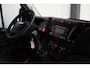 IVECO Daily 35C14V 2.3 352 L2H2 DUBBEL LUCHT 3500KG TREKHAAK