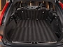 Volvo XC90 2.0 T8 Recharge AWD R-Design 390PK 7 Zits | Luchtvering | Pano | Memory | Harmon Kardon | Head-Up | 360 | 22'' | Trekhaak | Keyless | Digital Dash | Led | Leder | Stoel voor & achter | Stuurwielverwarming | Carplay - Android Auto | Ambient