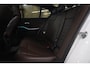 BMW 3-Serie 330e High Executive M Sport /PANO/SFEER/CARPLAY/CAM/BOMVOL