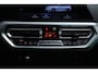 BMW 3-Serie 330e High Executive M Sport /PANO/SFEER/CARPLAY/CAM/BOMVOL