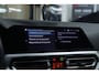 BMW 3-Serie 330e High Executive M Sport /PANO/SFEER/CARPLAY/CAM/BOMVOL