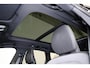 Volvo XC60 T6 Recharge AWD Ultra Black Edition - Panorama/schuifdak - IntelliSafe Assist & Surround - Harman/Kardon audio - Adaptieve LED koplampen - Parkeercamera achter - Verwarmde voorstoelen, stuur & achterbank - Parkeersensoren voor & achter - Elektr. bedienb. voorstoelen met geheugen - Head up display - Draadloze tel. lader - Extra getint glas - Inklapbare trekhaak - 21' LMV