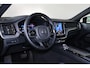 Volvo XC60 T6 Recharge AWD Ultra Black Edition - Panorama/schuifdak - IntelliSafe Assist & Surround - Harman/Kardon audio - Adaptieve LED koplampen - Parkeercamera achter - Verwarmde voorstoelen, stuur & achterbank - Parkeersensoren voor & achter - Elektr. bedienb. voorstoelen met geheugen - Head up display - Draadloze tel. lader - Extra getint glas - Inklapbare trekhaak - 21' LMV