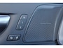 Volvo XC60 T6 Recharge AWD Ultra Black Edition - Panorama/schuifdak - IntelliSafe Assist & Surround - Harman/Kardon audio - Adaptieve LED koplampen - Parkeercamera achter - Verwarmde voorstoelen, stuur & achterbank - Parkeersensoren voor & achter - Elektr. bedienb. voorstoelen met geheugen - Head up display - Draadloze tel. lader - Extra getint glas - Inklapbare trekhaak - 21' LMV
