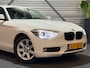 BMW 1-Serie 114i EDE High Executive XENON/CRUISE/PDC/CLIMATE/STOELVERW/MULTIMEDIA/RIJMODUS/GARANTIE