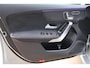 Mercedes-Benz A-klasse 200 AMG Line / Panoramadak / Memory Stoelen / Keyless-Go / 360 Camera / Stuurwielverwarming
