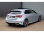 Mercedes-Benz A-klasse 200 AMG Line / Panoramadak / Memory Stoelen / Keyless-Go / 360 Camera / Stuurwielverwarming