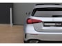 Mercedes-Benz A-klasse 200 AMG Line / Panoramadak / Memory Stoelen / Keyless-Go / 360 Camera / Stuurwielverwarming