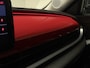 Fiat 600 600e RED 54 kWh | SOH 96,3% | Apple CarPlay - Android Auto | LED lampen voor & achter | Hill Hold
