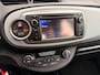 Toyota Yaris 1.5 Full Hybrid Aspiration, stoel verwarming,4 seizoenbanden, navigatie,