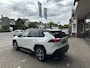 Toyota RAV4 2.5 Plug-in Hybrid AWD Bi-Tone Plus trekhaak / panoramadak / 360 monitor / stuurverwarming / JBL-audio / meest complete uitvoering / 10 jaar Toyota garantie-programma / Toyota pechhulppas / rijklaarprijs incl. garantie en onderhoud