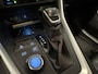 Toyota RAV4 2.5 Plug-in Hybrid AWD Bi-Tone Plus trekhaak / panoramadak / 360 monitor / stuurverwarming / JBL-audio / meest complete uitvoering / 10 jaar Toyota garantie-programma / Toyota pechhulppas / rijklaarprijs incl. garantie en onderhoud
