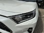 Toyota RAV4 2.5 Plug-in Hybrid AWD Bi-Tone Plus trekhaak / panoramadak / 360 monitor / stuurverwarming / JBL-audio / meest complete uitvoering / 10 jaar Toyota garantie-programma / Toyota pechhulppas / rijklaarprijs incl. garantie en onderhoud