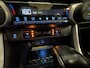 Toyota RAV4 2.5 Plug-in Hybrid AWD Bi-Tone Plus trekhaak / panoramadak / 360 monitor / stuurverwarming / JBL-audio / meest complete uitvoering / 10 jaar Toyota garantie-programma / Toyota pechhulppas / rijklaarprijs incl. garantie en onderhoud