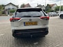 Toyota RAV4 2.5 Plug-in Hybrid AWD Bi-Tone Plus trekhaak / panoramadak / 360 monitor / stuurverwarming / JBL-audio / meest complete uitvoering / 10 jaar Toyota garantie-programma / Toyota pechhulppas / rijklaarprijs incl. garantie en onderhoud