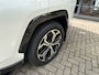 Toyota RAV4 2.5 Plug-in Hybrid AWD Bi-Tone Plus trekhaak / panoramadak / 360 monitor / stuurverwarming / JBL-audio / meest complete uitvoering / 10 jaar Toyota garantie-programma / Toyota pechhulppas / rijklaarprijs incl. garantie en onderhoud