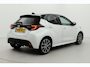 Toyota Yaris 1.5 Hybrid Launch Edition | Trekhaak | Dodehoek detectie | Head-up display | Stoelverwarming | Apple Carplay / Android Auto | Parkeersensoren voor/achter | 17 inch