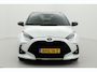 Toyota Yaris 1.5 Hybrid Launch Edition | Trekhaak | Dodehoek detectie | Head-up display | Stoelverwarming | Apple Carplay / Android Auto | Parkeersensoren voor/achter | 17 inch