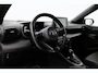 Toyota Yaris 1.5 Hybrid Launch Edition | Trekhaak | Dodehoek detectie | Head-up display | Stoelverwarming | Apple Carplay / Android Auto | Parkeersensoren voor/achter | 17 inch