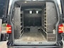 Volkswagen Transporter 2.0 TDI L2H1 DC Highline | Trekhaak | 100% onderhouden