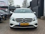 Mercedes-Benz A-klasse 180 Prestige Aut/Navi/Cruise/Xzenon/Leer/lichtmetalen velgen/Nieuw Apk/2 sleutels aanwezig/Volledig onderho