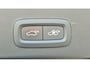 Volvo XC40 1.5 T4 Phev Core Bright Park assist pack - Camera achter - Model jaar 2023 - Climate - Keyless - PDC voor en achter - 18" Wielen - R7C000 Interieur – Full led koplampen – Donkere hemel - Telefoon lader - Elektrisch bedienbare achterklep met sensorsturing