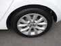 Renault Clio 1.0 TCe Intens Automatische airco, navigatie, cruise controle, parkeersensoren, licht metalen velgen, enz.