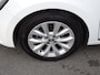 Renault Clio 1.0 TCe Intens Automatische airco, navigatie, cruise controle, parkeersensoren, licht metalen velgen, enz.
