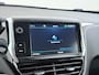Peugeot 208 Allure 82pk | Navigatie | Automatische airco | Parkeersensoren achter | Cruise control | Lichtmetalen velgen | Apple Carplay en Android auto