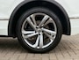 Volkswagen Tiguan 1.4 TSI eHybrid R-Line Business+ | SOH 97% | 245PK | Dynamische knipperlichten
