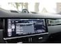 Porsche Cayenne 4.0 Turbo | FULL OPTION | Softclose | Panoramadak | Trekhaak | Massage | PSCB | PASM | Achterasbesturing | BOSE |