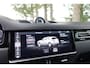 Porsche Cayenne 4.0 Turbo | FULL OPTION | Softclose | Panoramadak | Trekhaak | Massage | PSCB | PASM | Achterasbesturing | BOSE |