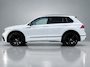 Volkswagen Tiguan 1.5 TSI R-Line Business+ 150 pk AUT. | panoramadak | black style | trekhaak | virtual cockpit | navigatie | IQ light