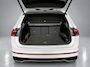 Volkswagen Tiguan 1.5 TSI R-Line Business+ 150 pk AUT. | panoramadak | black style | trekhaak | virtual cockpit | navigatie | IQ light