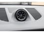 Porsche Macan 2.0 T / Trekhaak / Panoramadak / Camera / Luchtvering / Keyless / 21'' / Adaptieve Stoelen / Sportchrono / CarPlay / Stoel+Stuurverwarming / Dodehoek / DAB / ACC