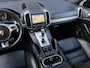Porsche Cayenne 4.8 Turbo Pano - GTS Stoelen - Alcantara Hemel - Leder Dashboard